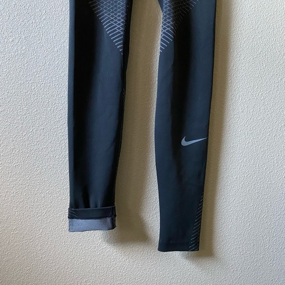 Nike Pants - Nike running leggings
